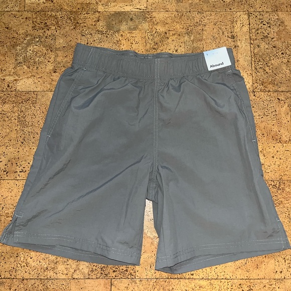 Abound Shorts from Nordstrom Rack - Picture 2 of 6